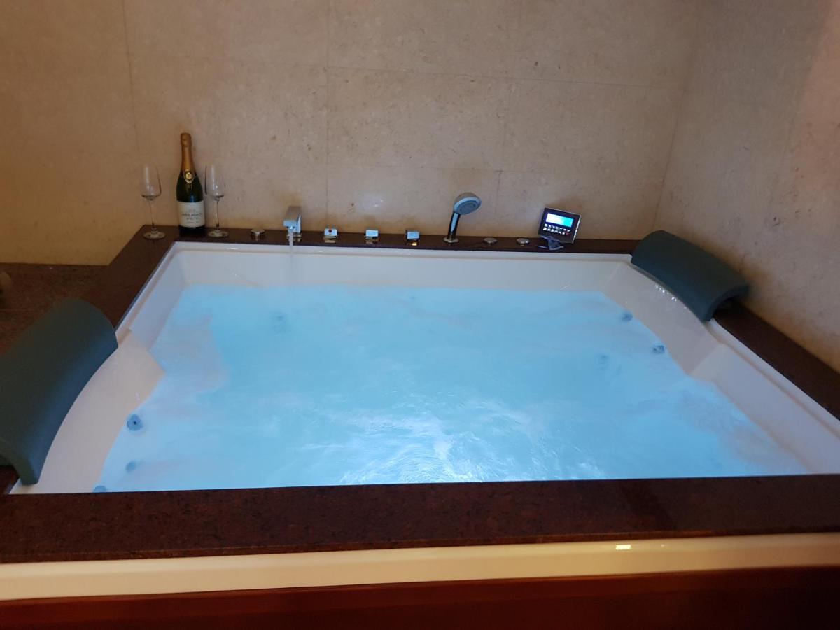 Mega Mall Monza Super Spa 부쿠레슈티 외부 사진